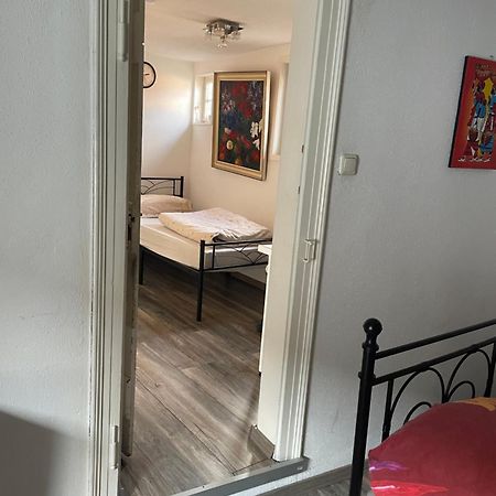 Gaestehaus Linden -Zweibettzimmer Экстерьер фото