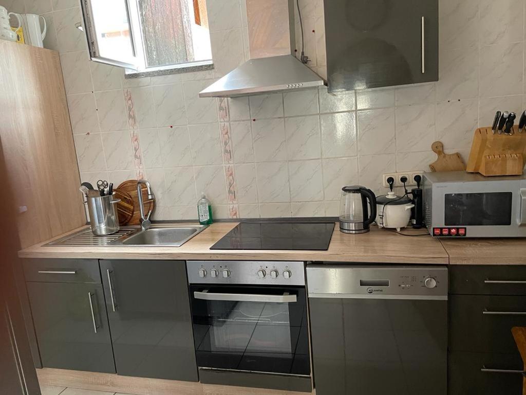 Gaestehaus Linden -Zweibettzimmer Экстерьер фото