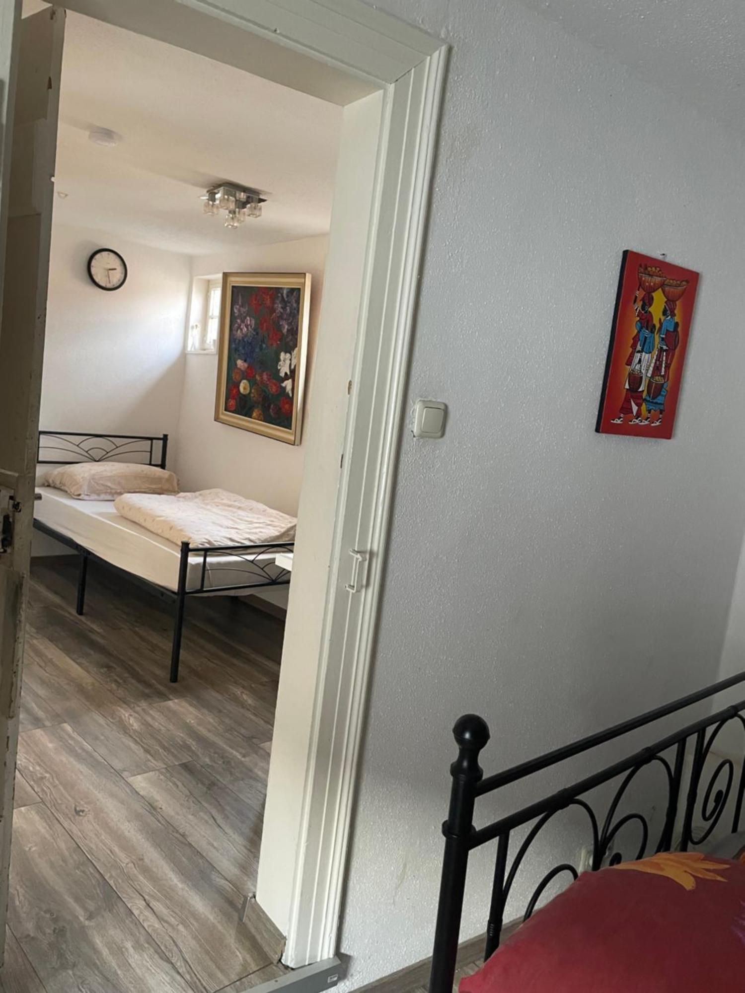 Gaestehaus Linden -Zweibettzimmer Экстерьер фото