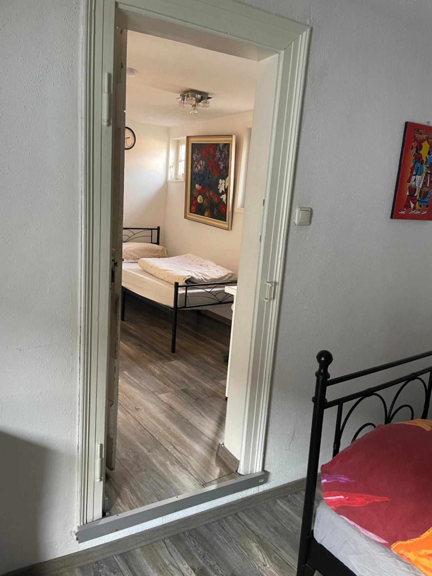 Gaestehaus Linden -Zweibettzimmer Экстерьер фото