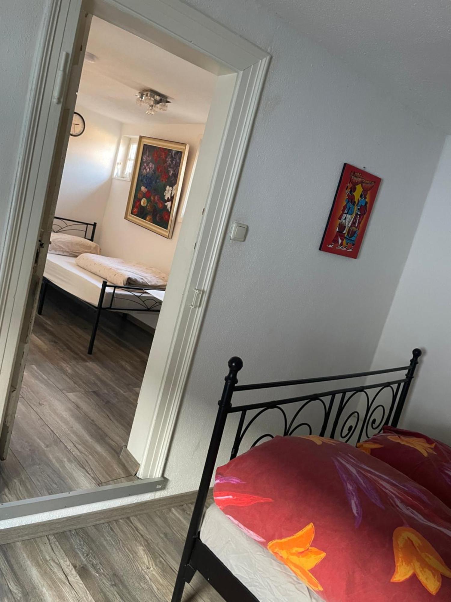 Gaestehaus Linden -Zweibettzimmer Экстерьер фото